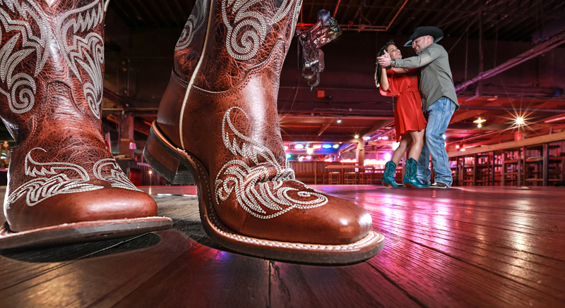 2 step in shop cowboy boots dance